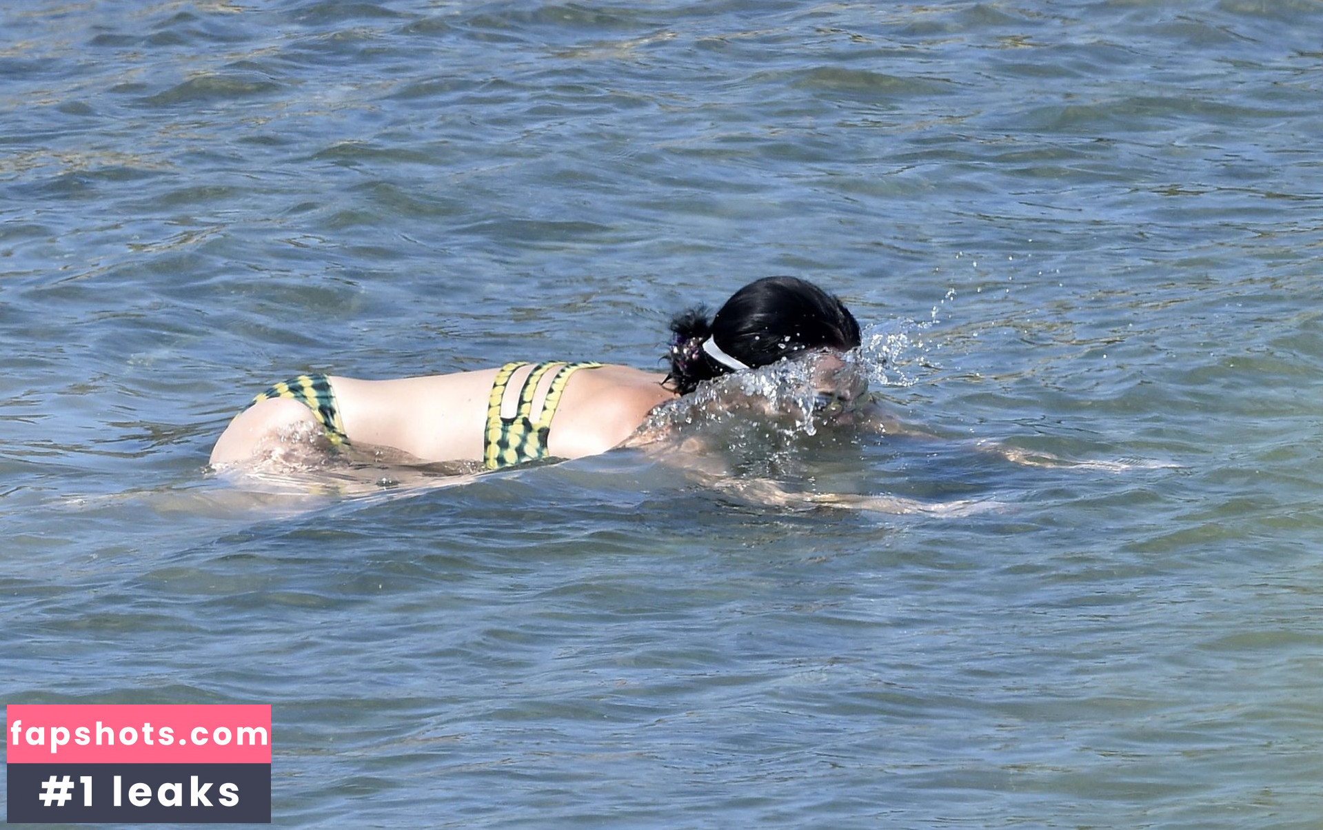 Katy Perry gallery photo #5396