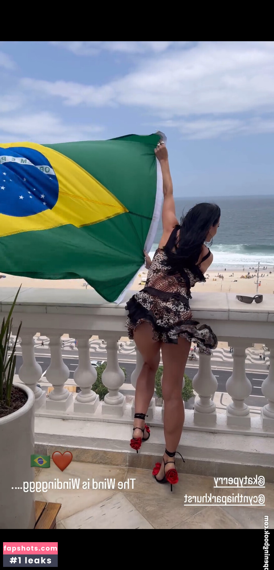 Katy Perry gallery photo #546