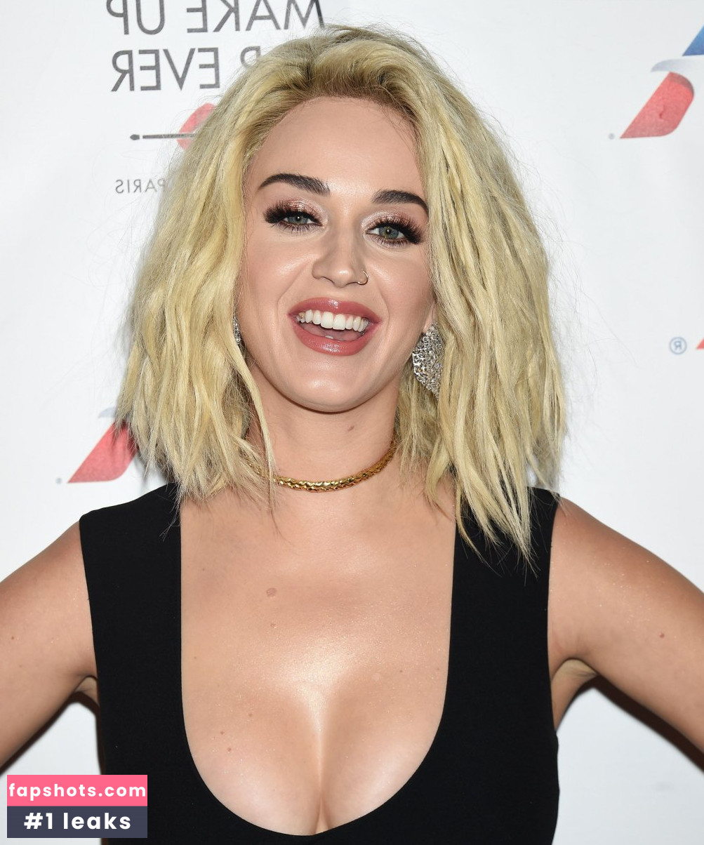 Katy Perry gallery photo #5457