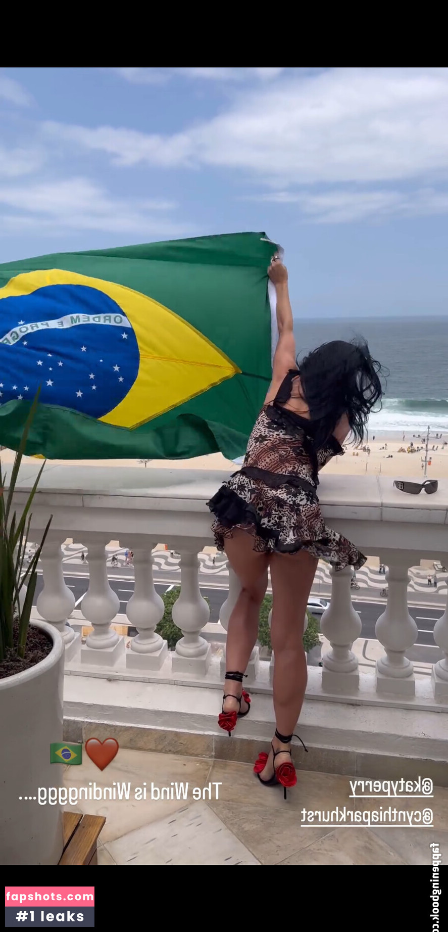 Katy Perry gallery photo #550