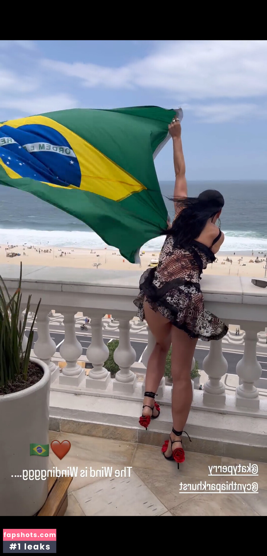 Katy Perry gallery photo #552