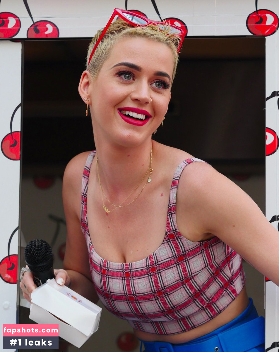 Katy Perry gallery photo #5613