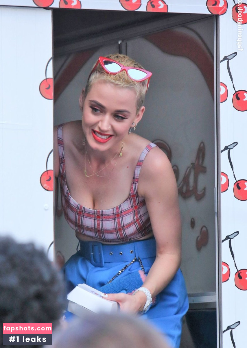 Katy Perry gallery photo #5621