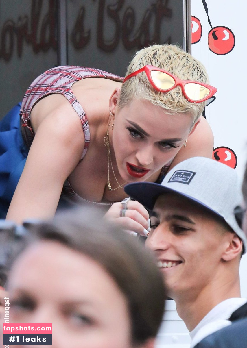 Katy Perry gallery photo #5639