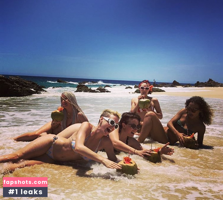 Katy Perry gallery photo #5646