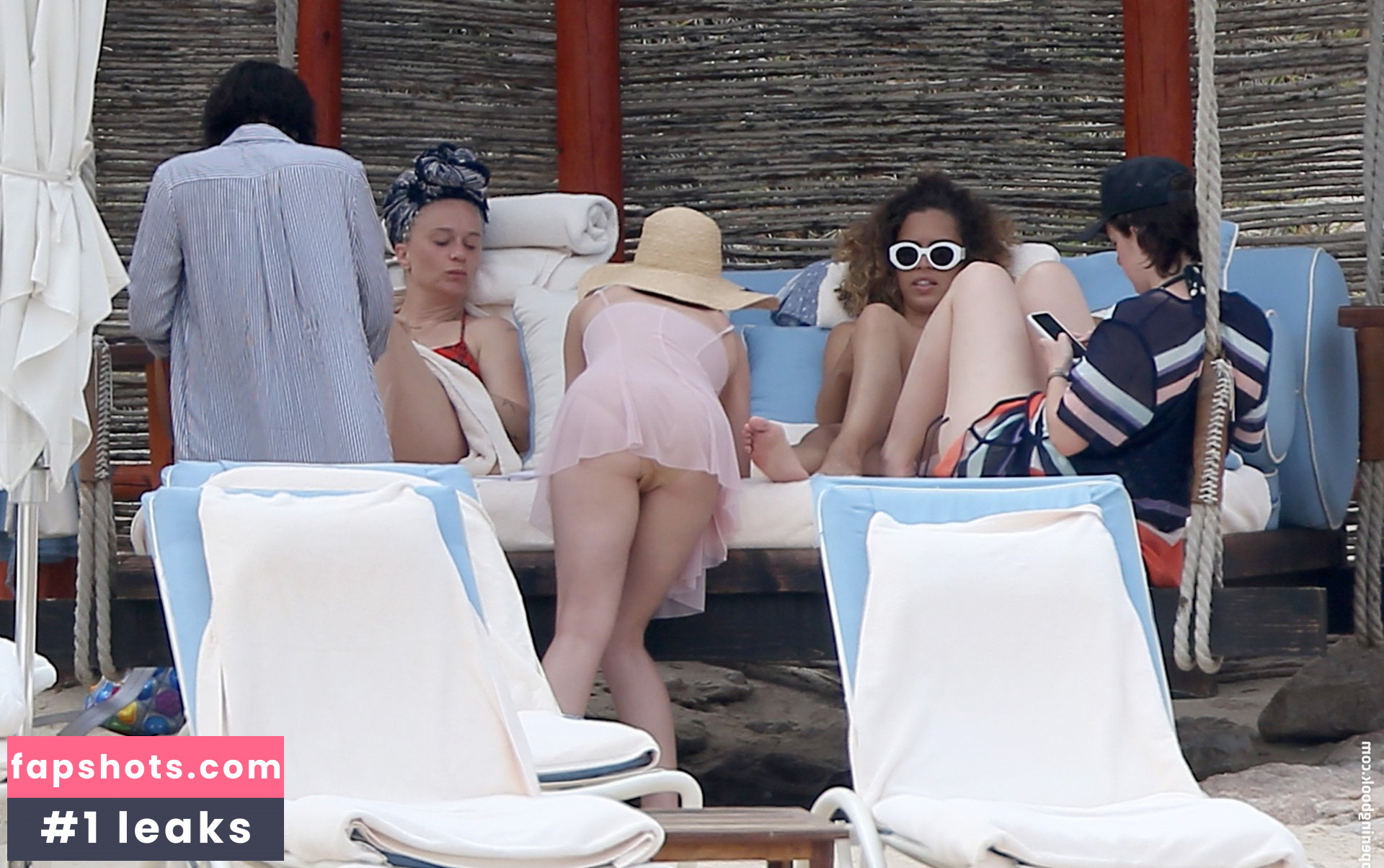 Katy Perry gallery photo #5652