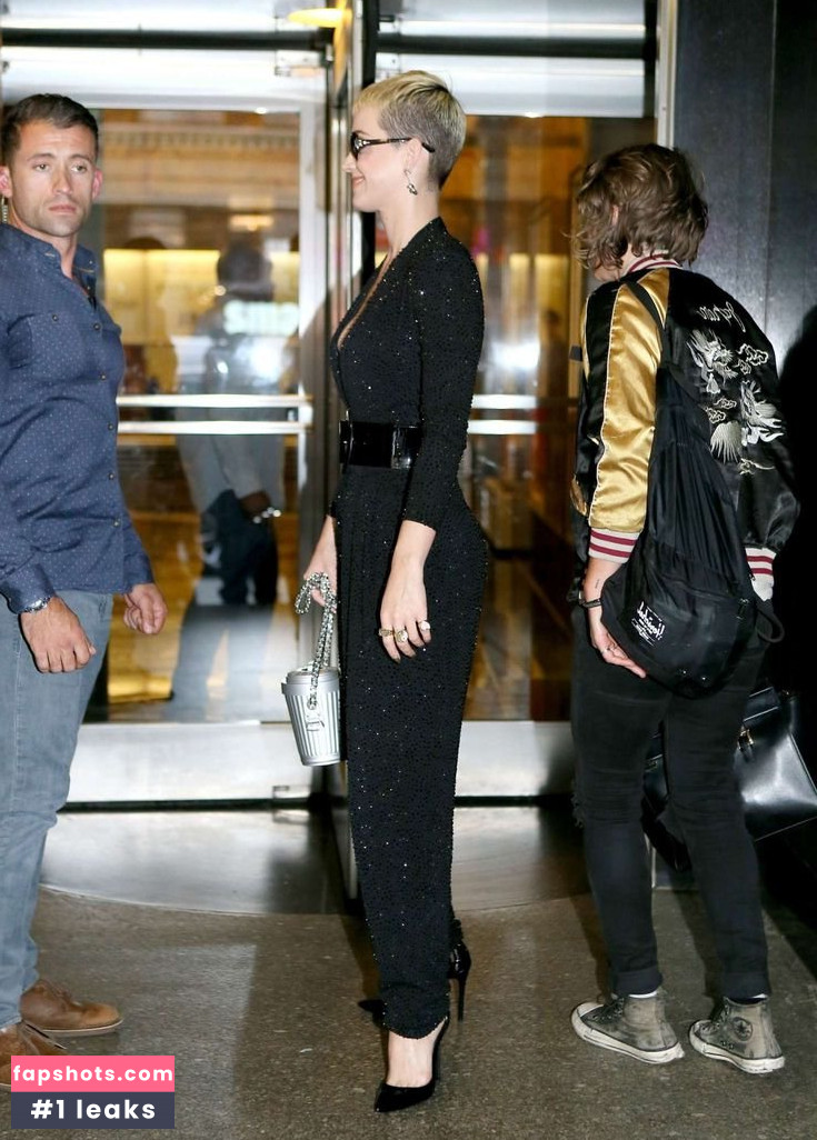 Katy Perry gallery photo #5773