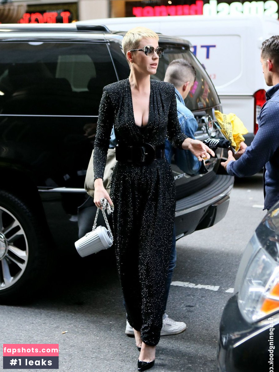 Katy Perry gallery photo #5783