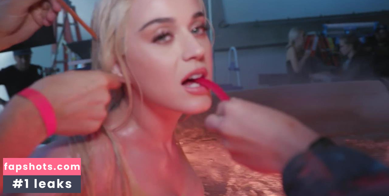 Katy Perry gallery photo #5897