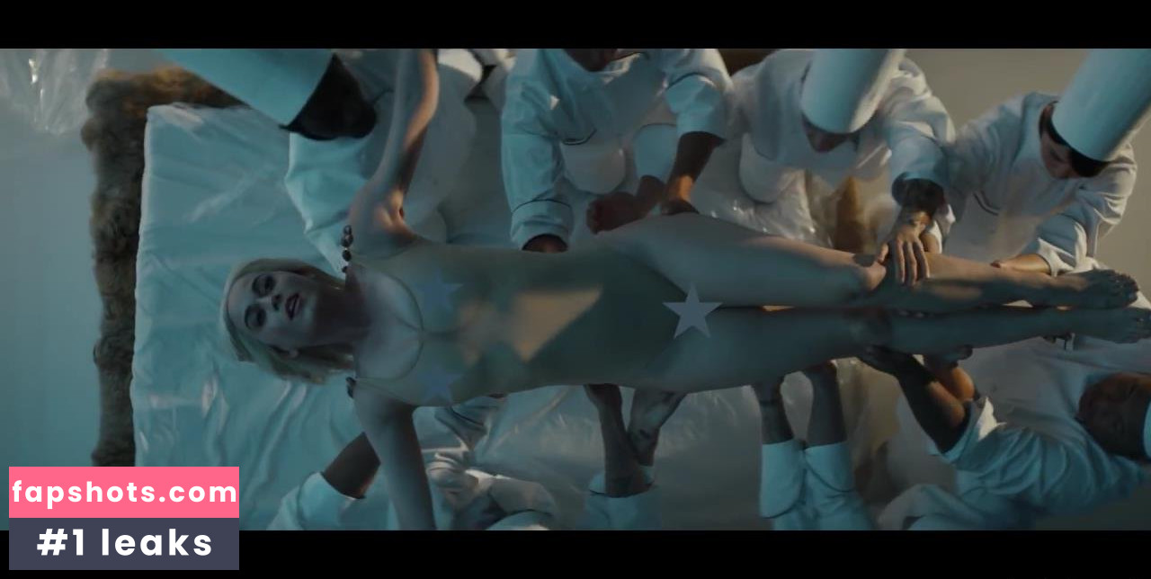 Katy Perry gallery photo #5900