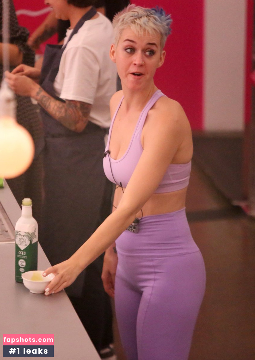 Katy Perry gallery photo #5959