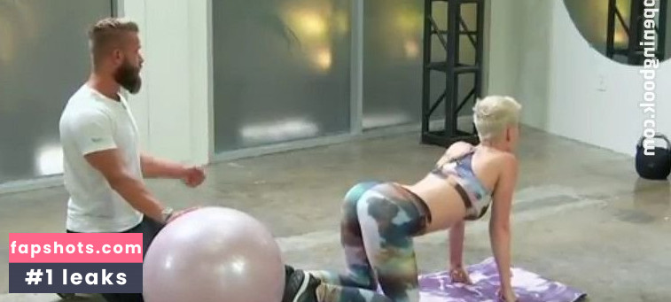 Katy Perry gallery photo #6026