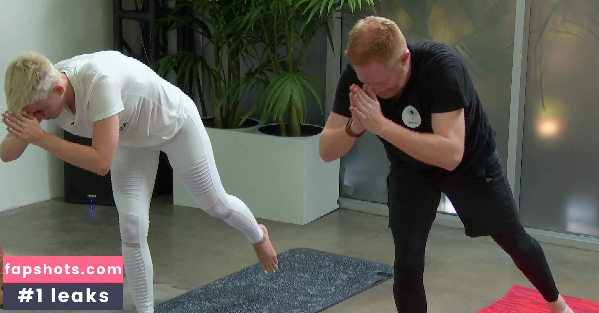 Katy Perry gallery photo #6037