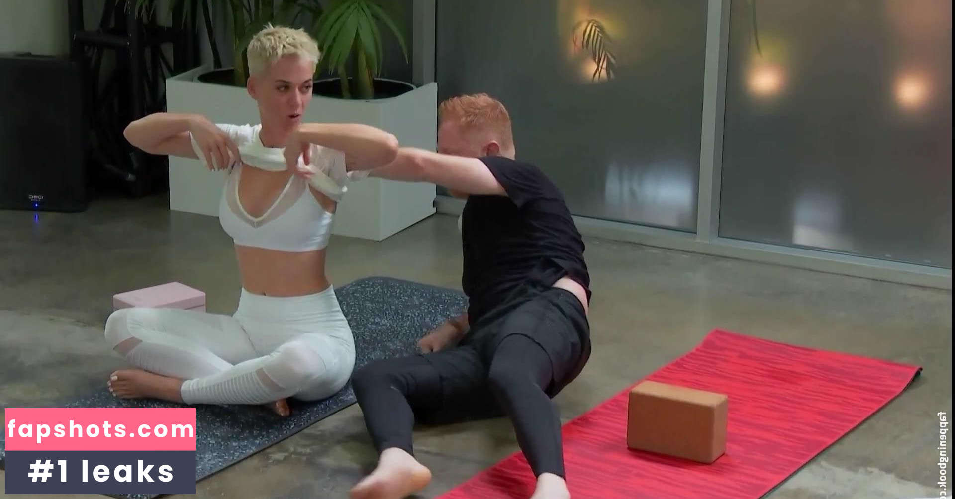 Katy Perry gallery photo #6046