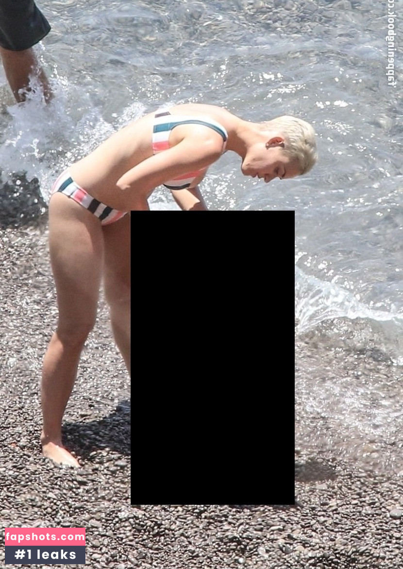 Katy Perry gallery photo #6066