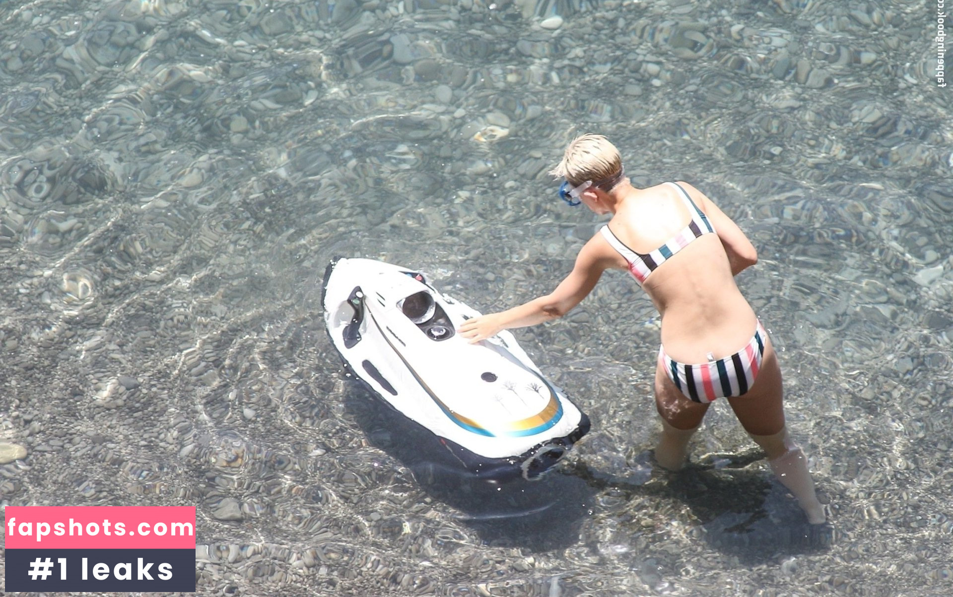 Katy Perry gallery photo #6071