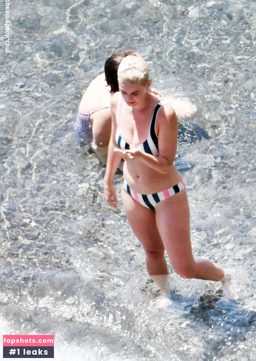 Katy Perry gallery photo #6111