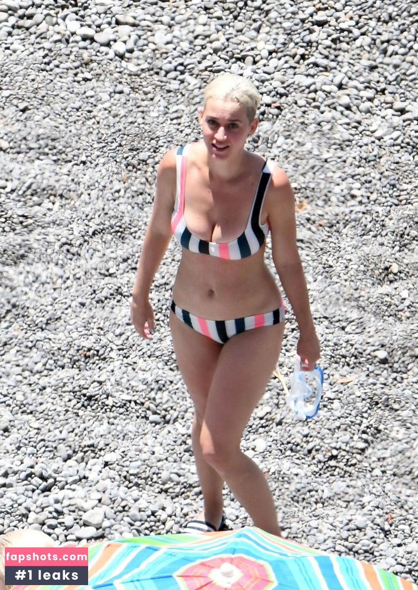Katy Perry gallery photo #6133