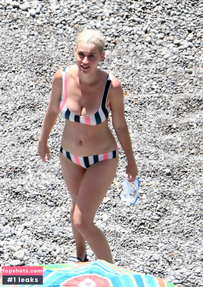 Katy Perry gallery photo #6143