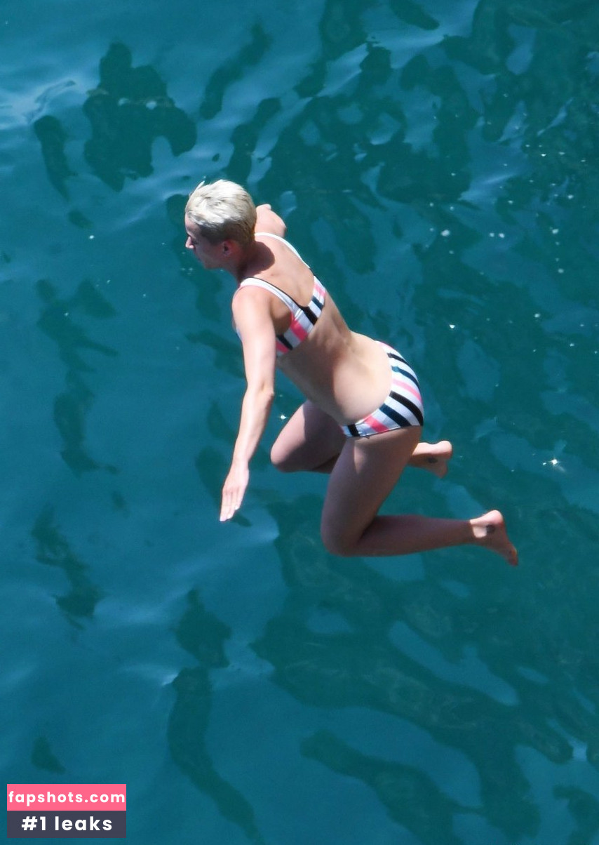 Katy Perry gallery photo #6167