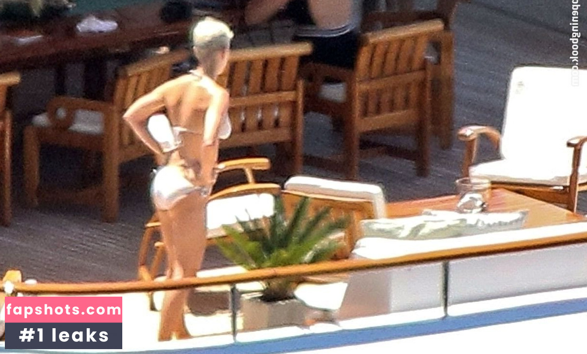 Katy Perry gallery photo #6195