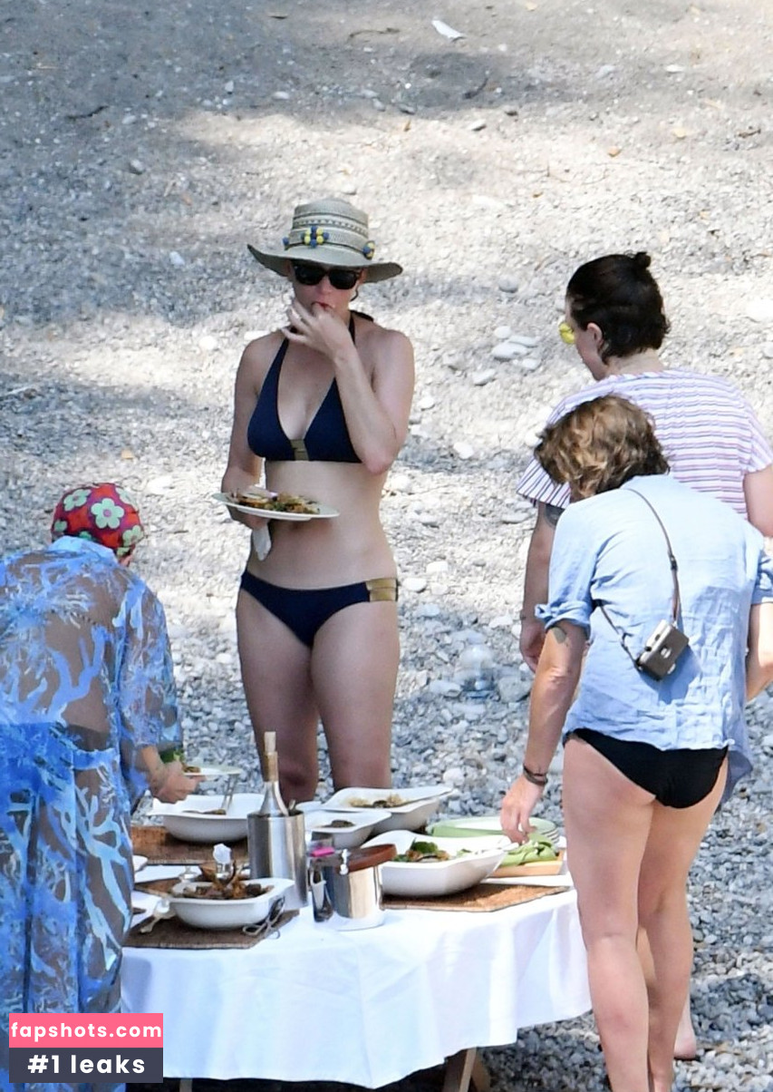 Katy Perry gallery photo #6292