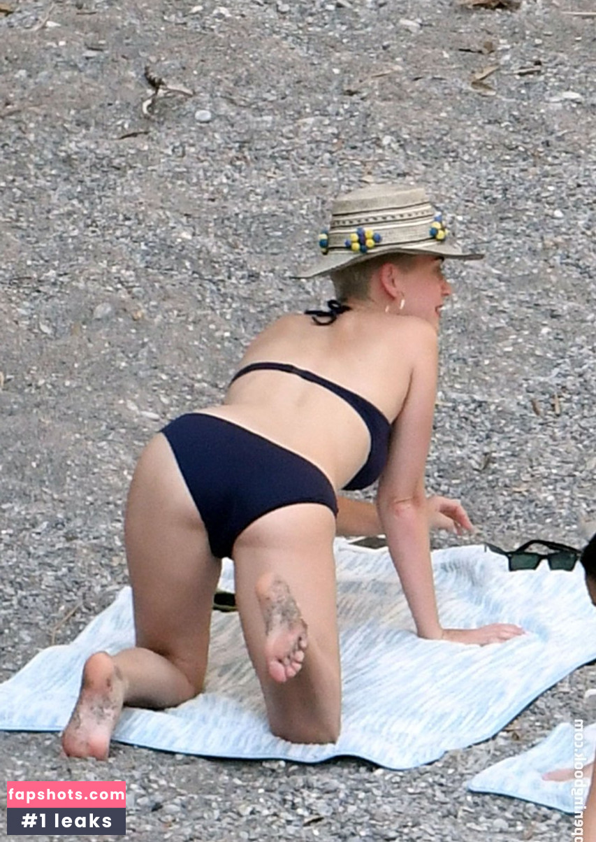 Katy Perry gallery photo #6304