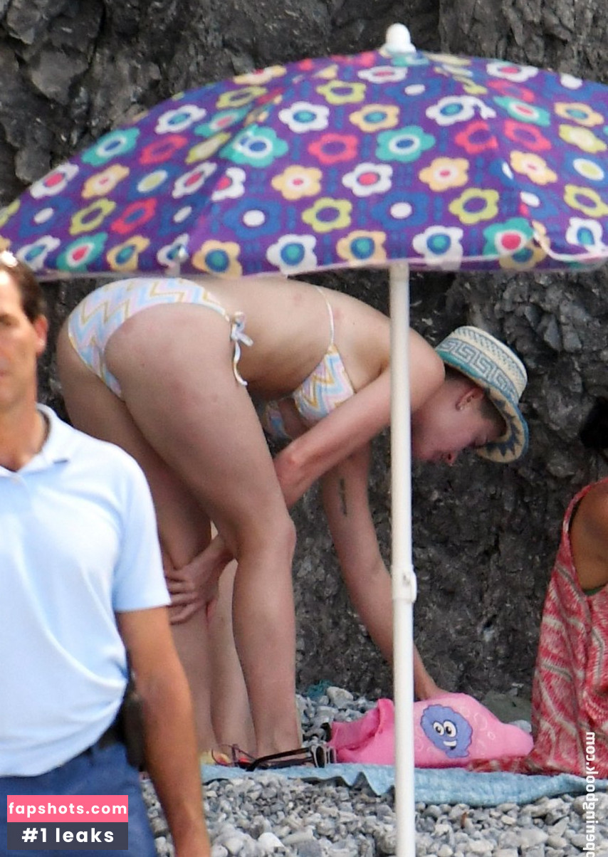 Katy Perry gallery photo #6354