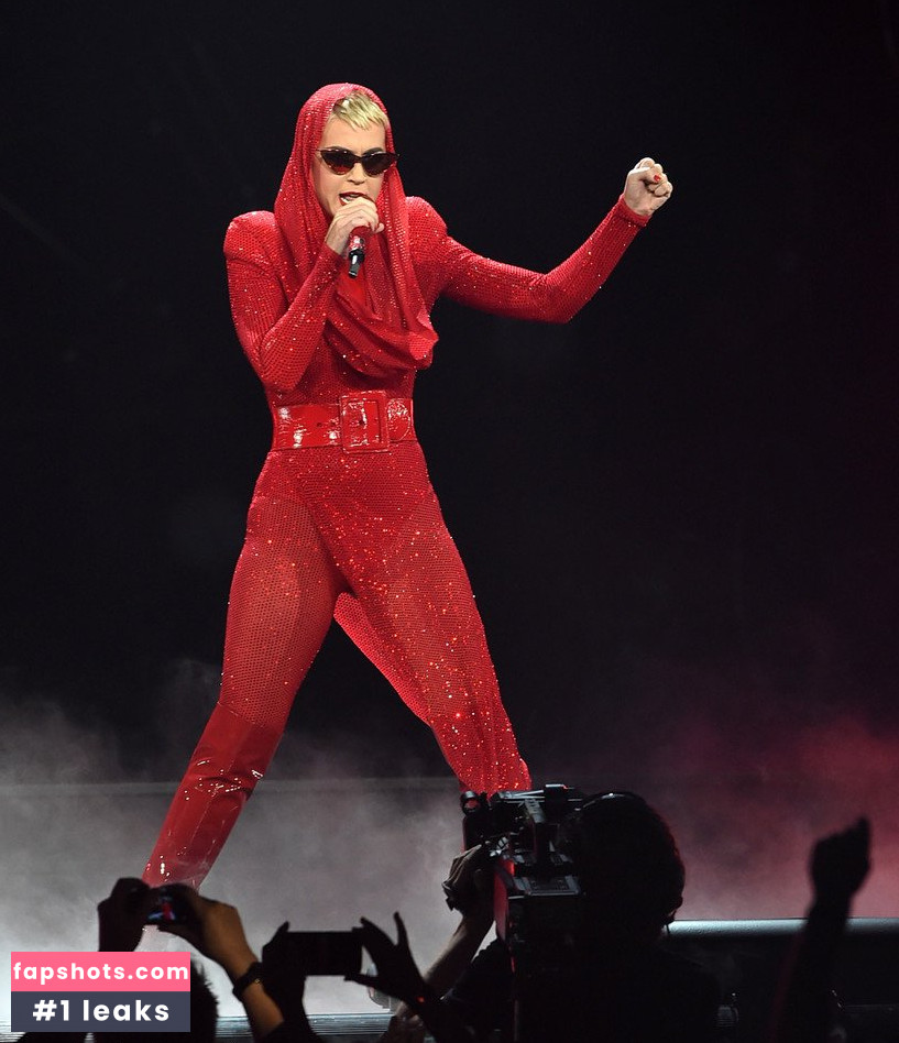 Katy Perry gallery photo #6498