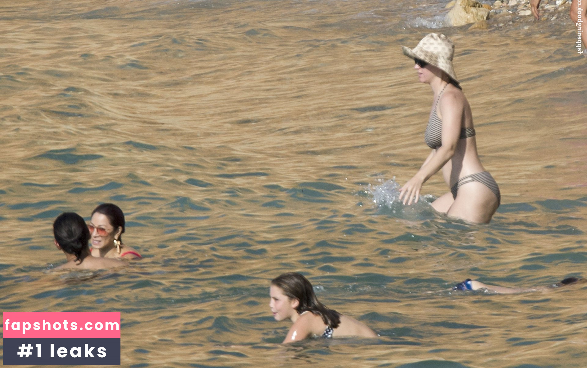 Katy Perry gallery photo #6557