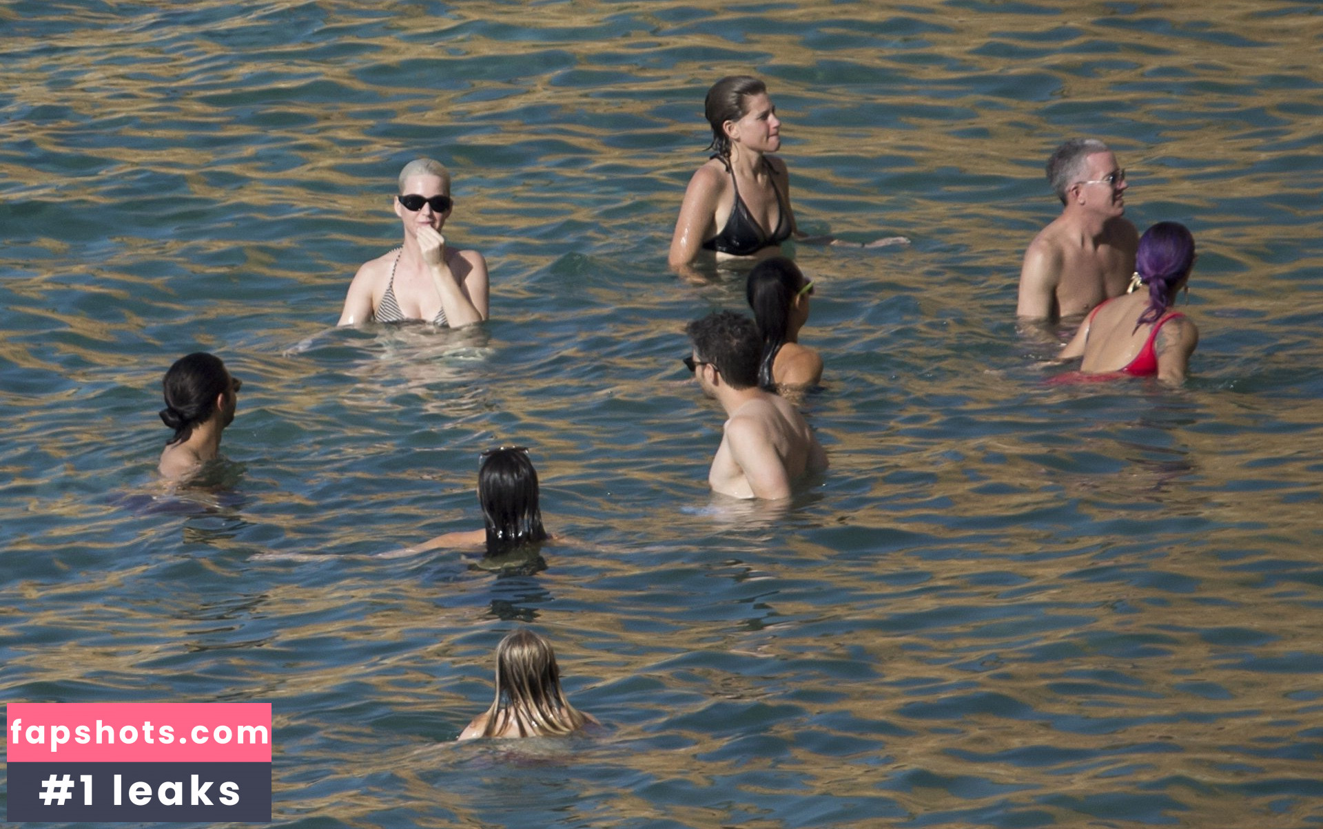 Katy Perry gallery photo #6573