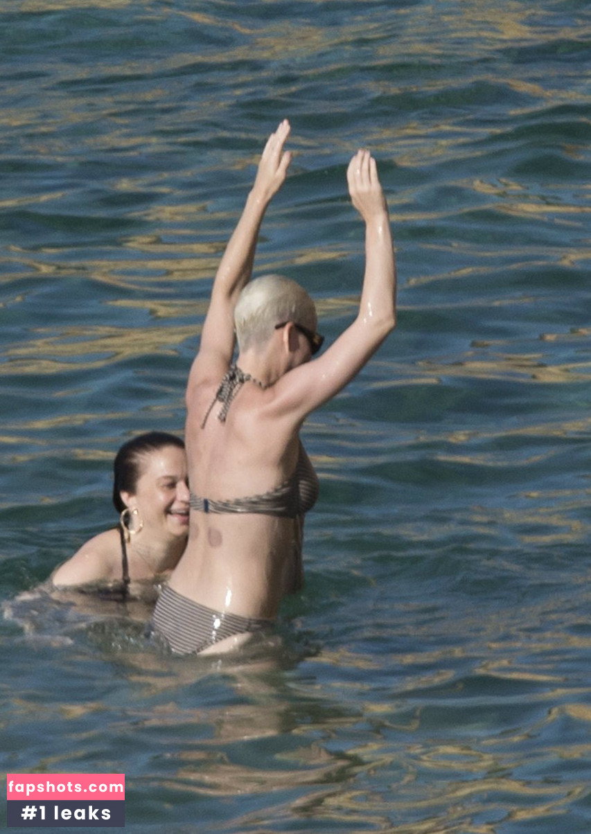 Katy Perry gallery photo #6574