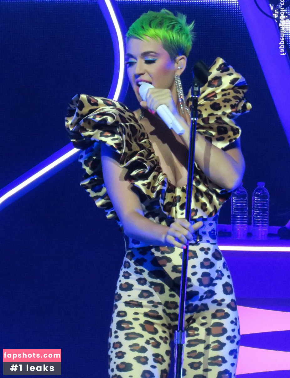 Katy Perry gallery photo #6617