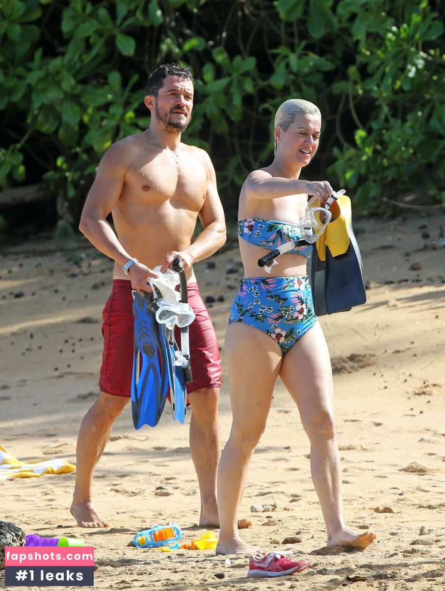 Katy Perry gallery photo #6668