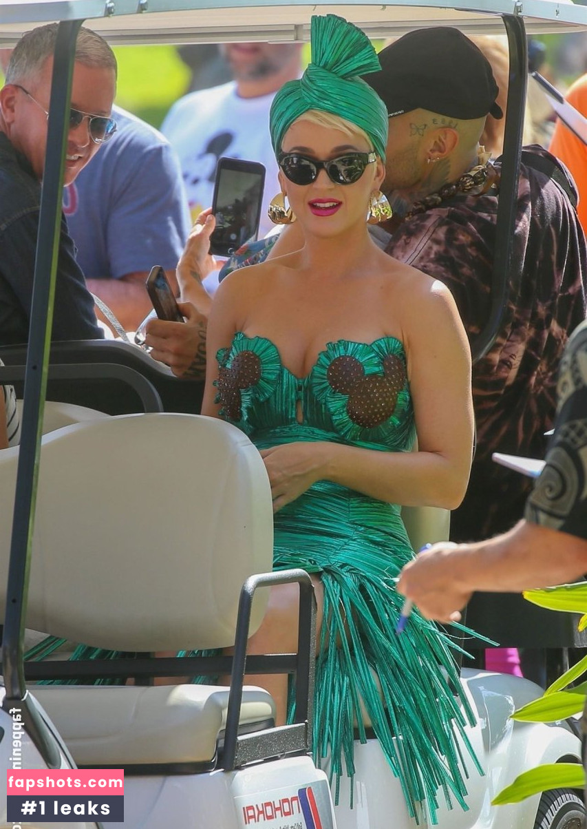 Katy Perry gallery photo #6696
