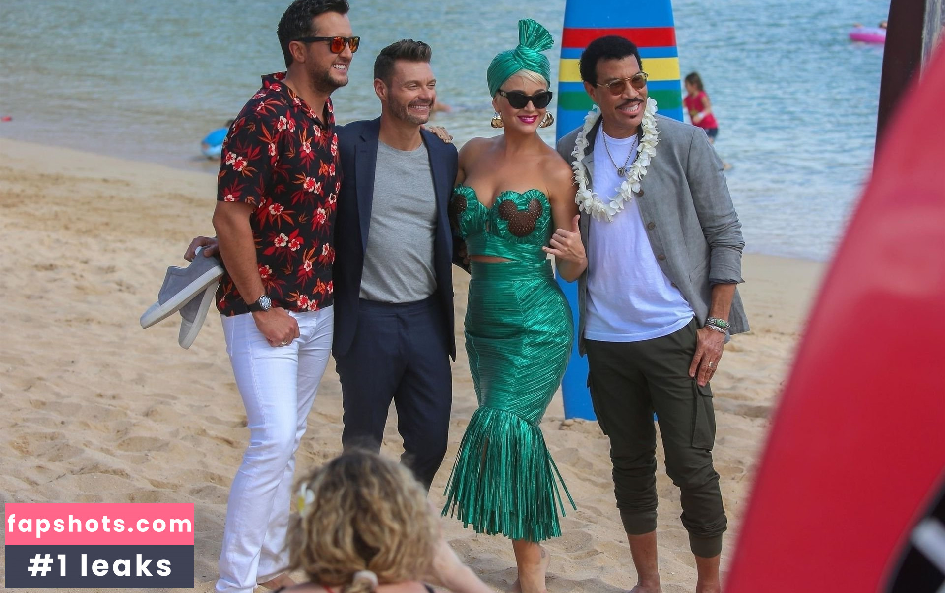 Katy Perry gallery photo #6700