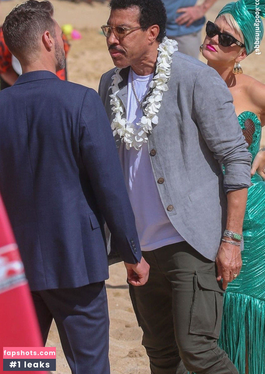 Katy Perry gallery photo #6709