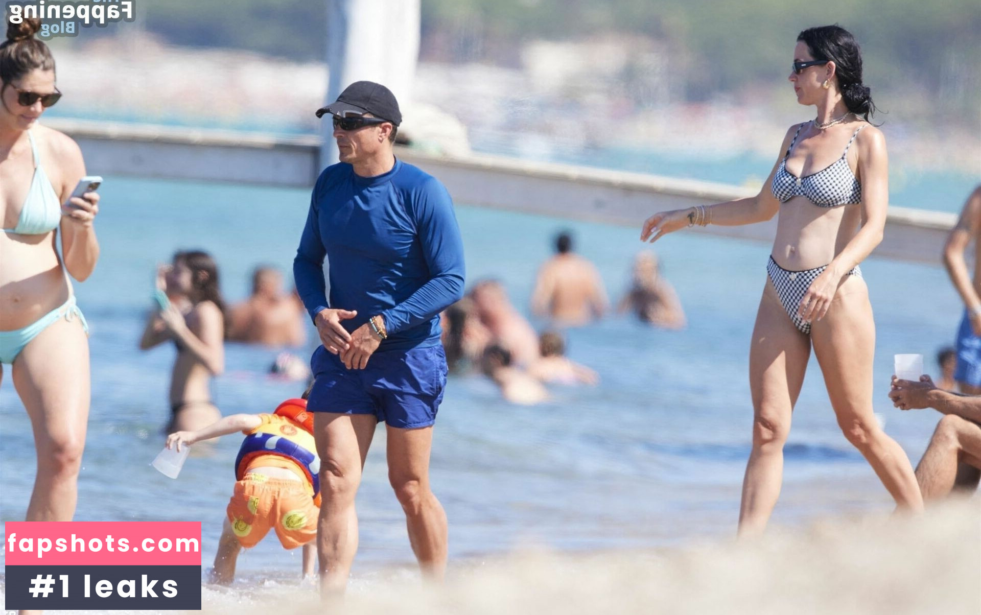 Katy Perry gallery photo #915