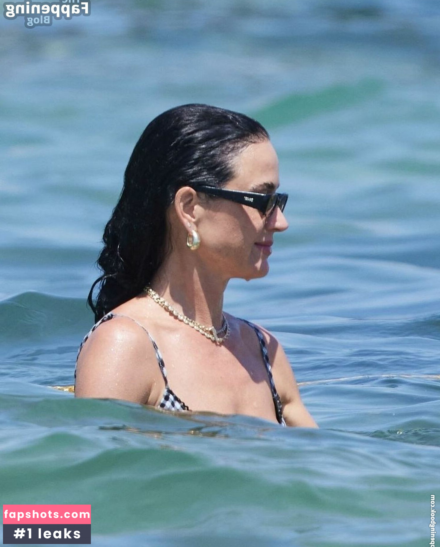 Katy Perry gallery photo #922