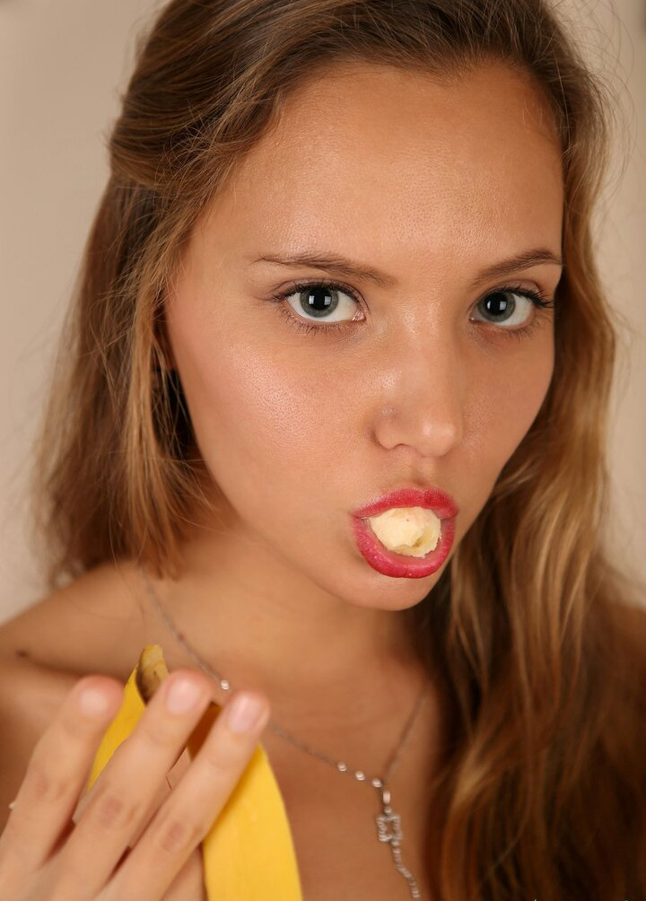 katya-clover-4 gallery photo #1998