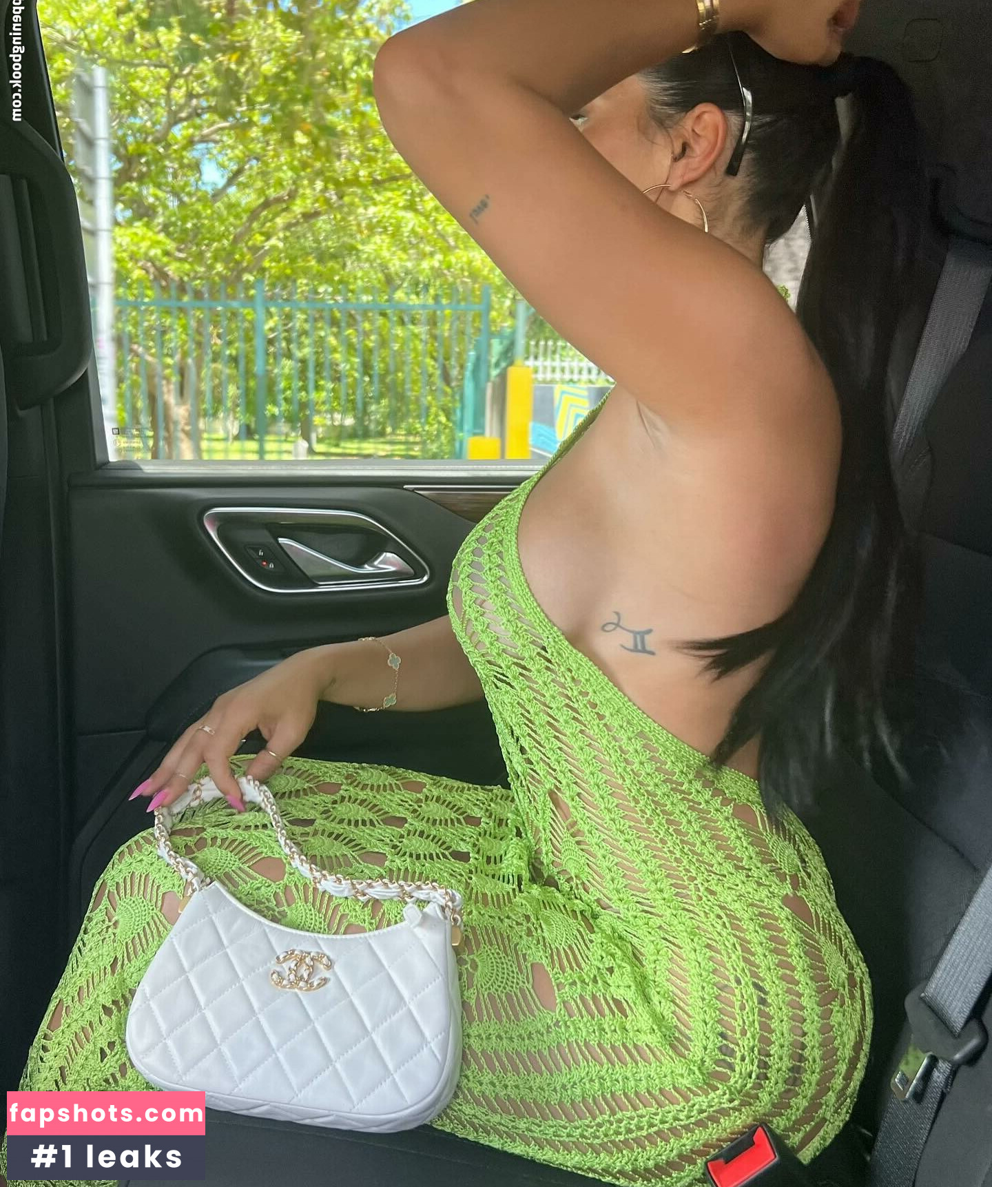 Katya Elise Henry gallery photo #111