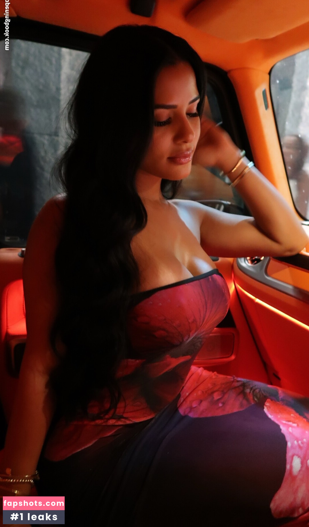 Katya Elise Henry gallery photo #27