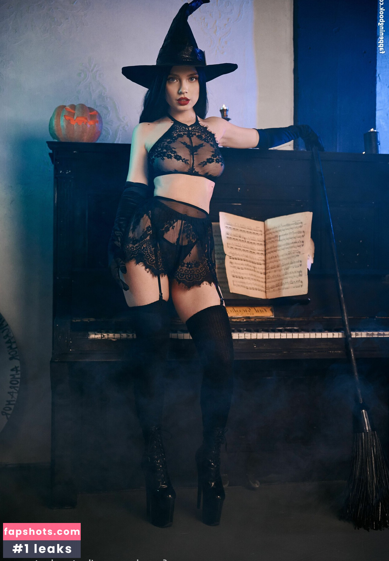 Katya Kotaro gallery photo #161