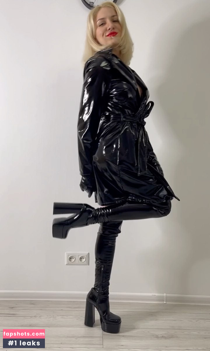 Katya Superb gallery photo #11