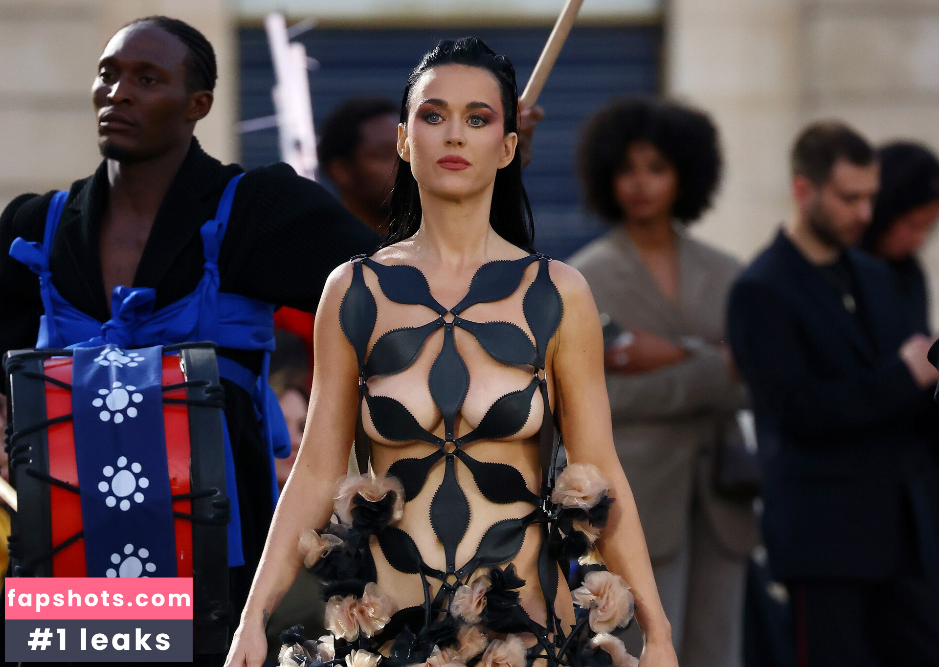 KatyPerry gallery photo #21