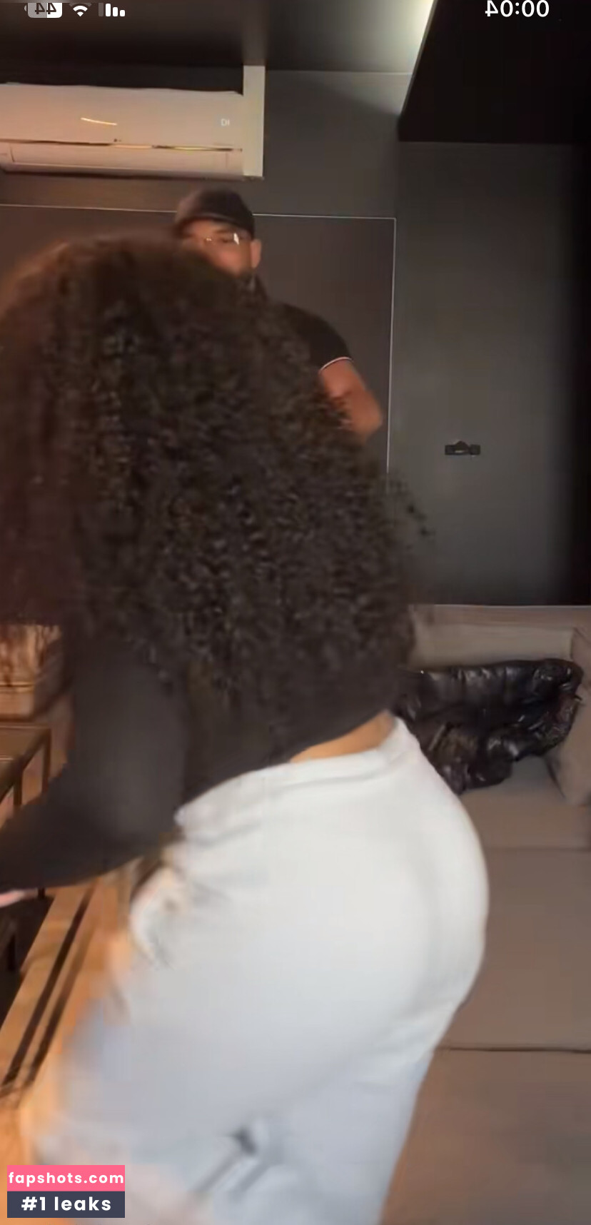 Kauta nude babe gallery