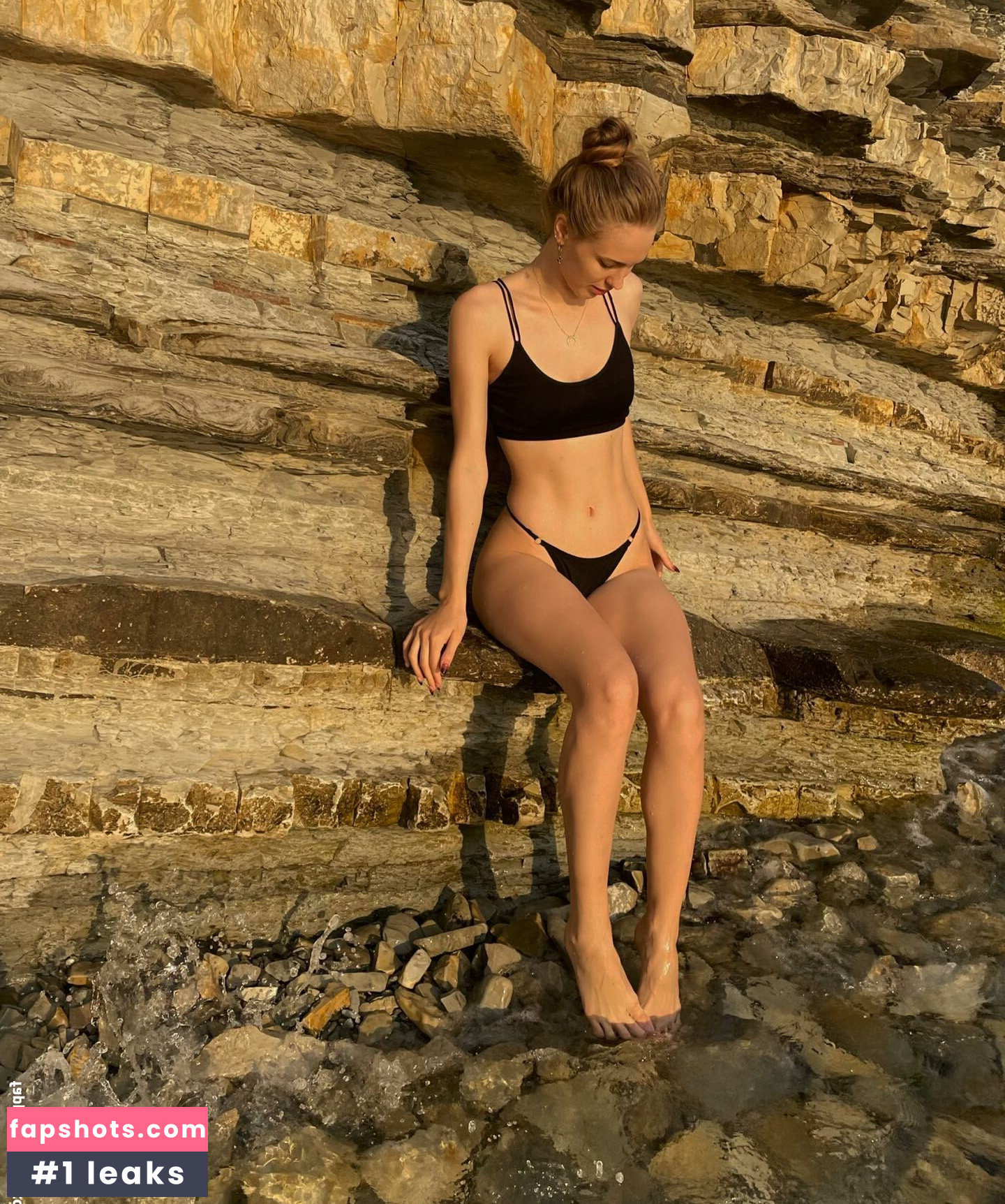 Kawaii__ookami gallery photo #11