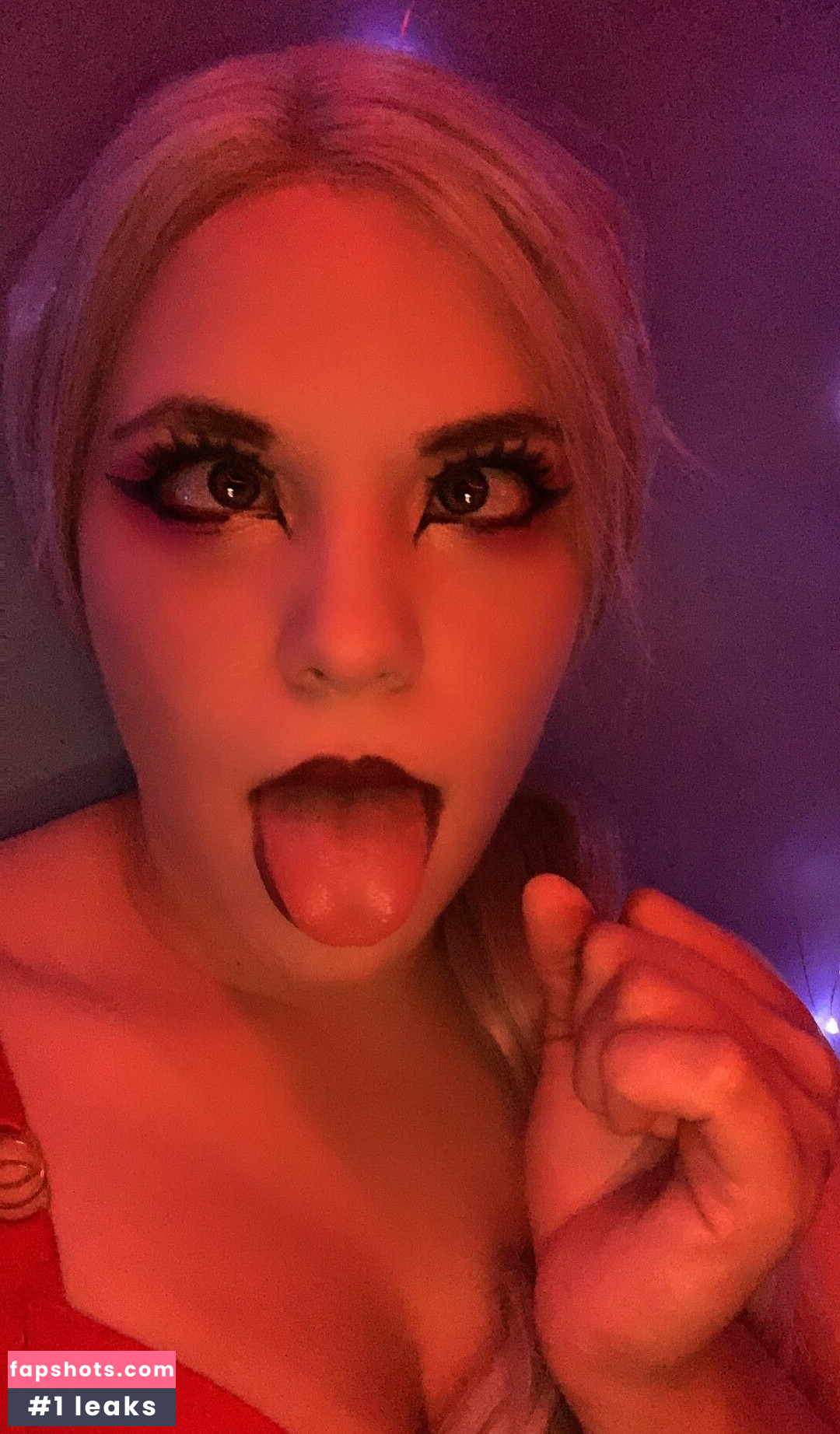 Kawaiikiwicosplay gallery photo #23