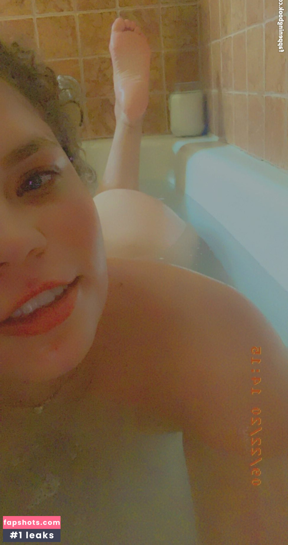 Kawaiikiwicosplay gallery photo #6