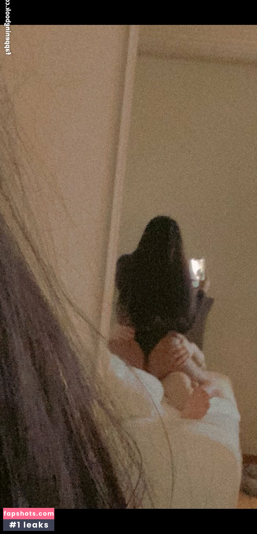 Kawaiiuwuuu nude babe gallery